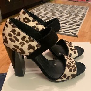 BCBG Max Azria size 9 heel